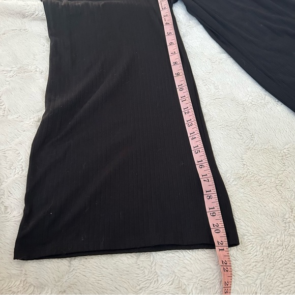 Eye Candy - Black Wide Leg Ribbed Fabric Button Detail Jumper Jumpsuit - Medium - Picture 7 of 12